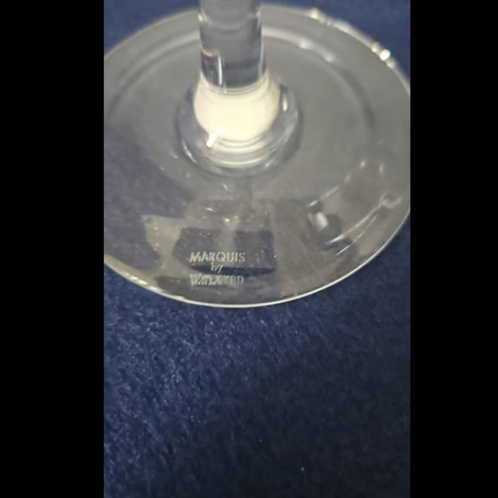 Marquis by Waterford "Yours Truly" Champagne Flutes - Picture 3 of 5